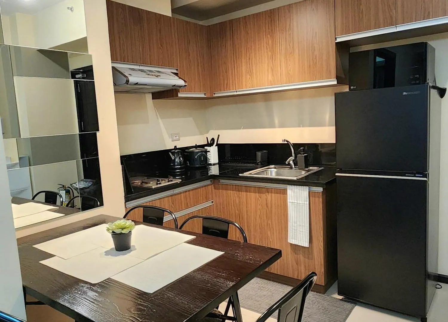 The Radiance Manila Bay Sierra Stay In Pasay Philippines
